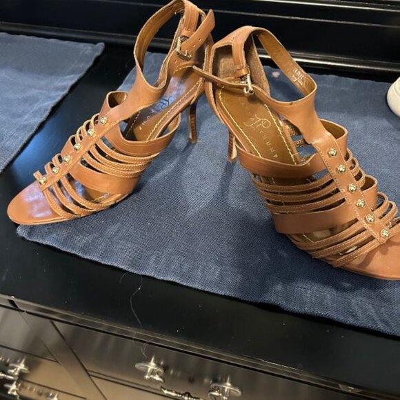 Ivanka Trump Leather 9M 3" Strappy Heel - Picture 2 of 6